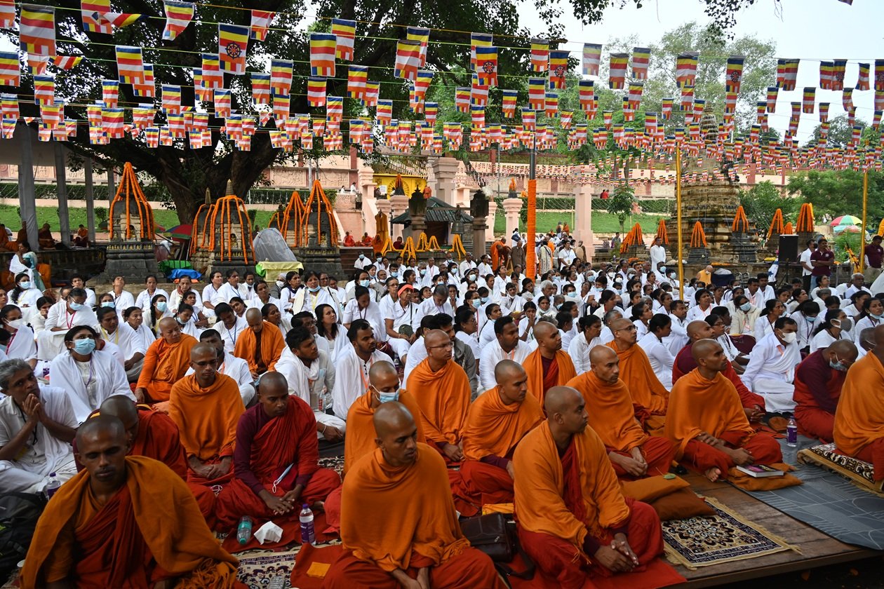 Kathina Cīvara Dāna Ceremony