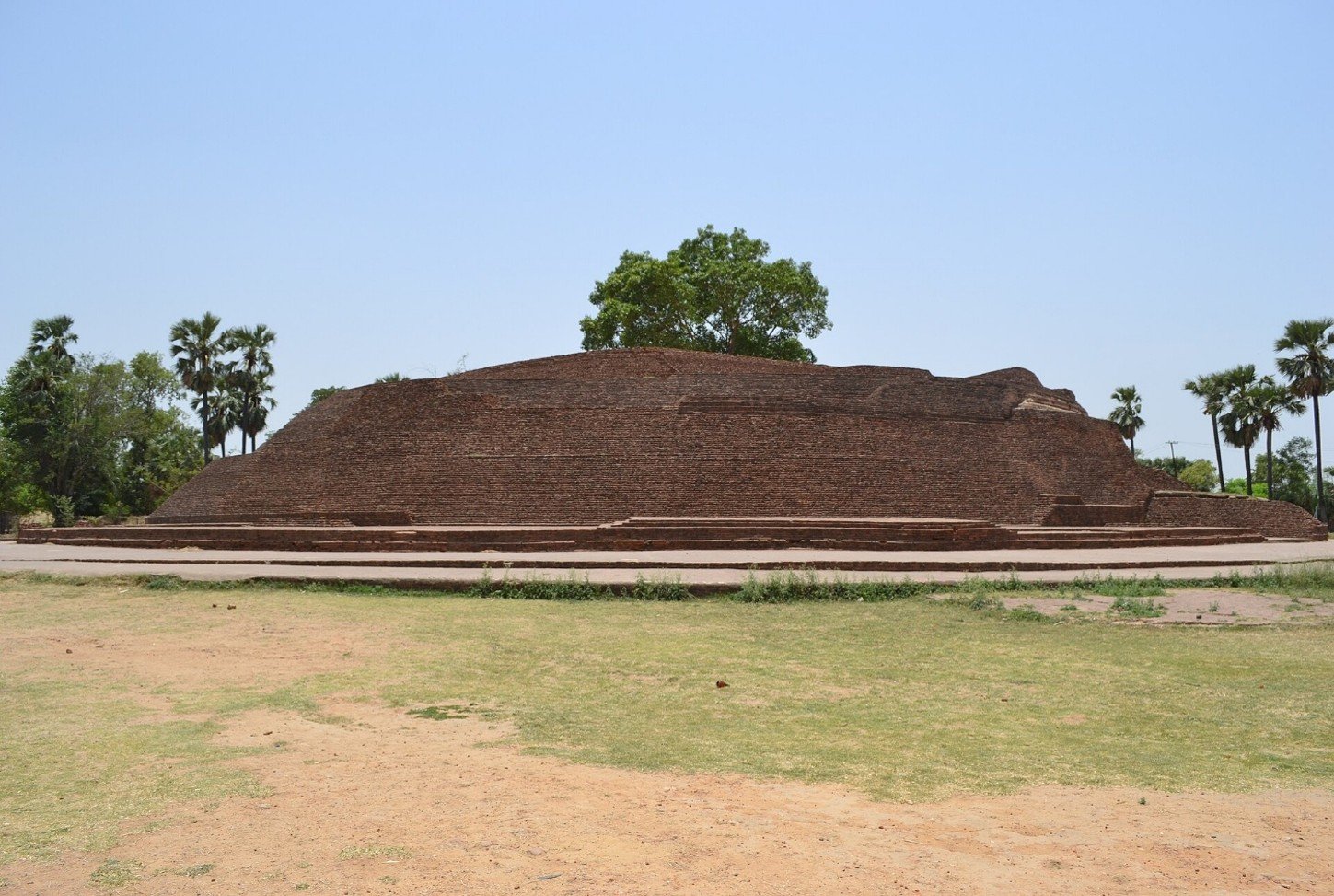 Kathina Cīvara Dāna Ceremony gallery image 2